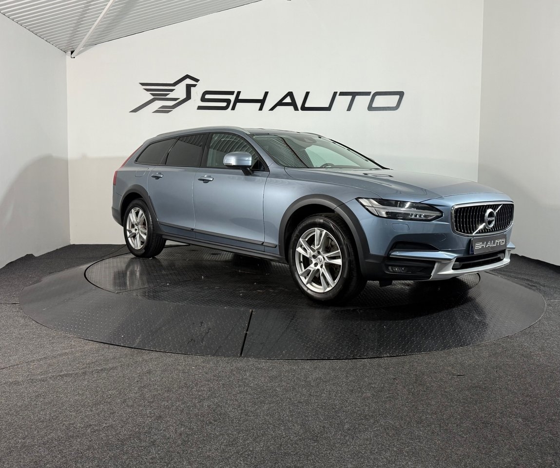 Volvo V90 Cross Country D4 Pro 2018, bild 3/10