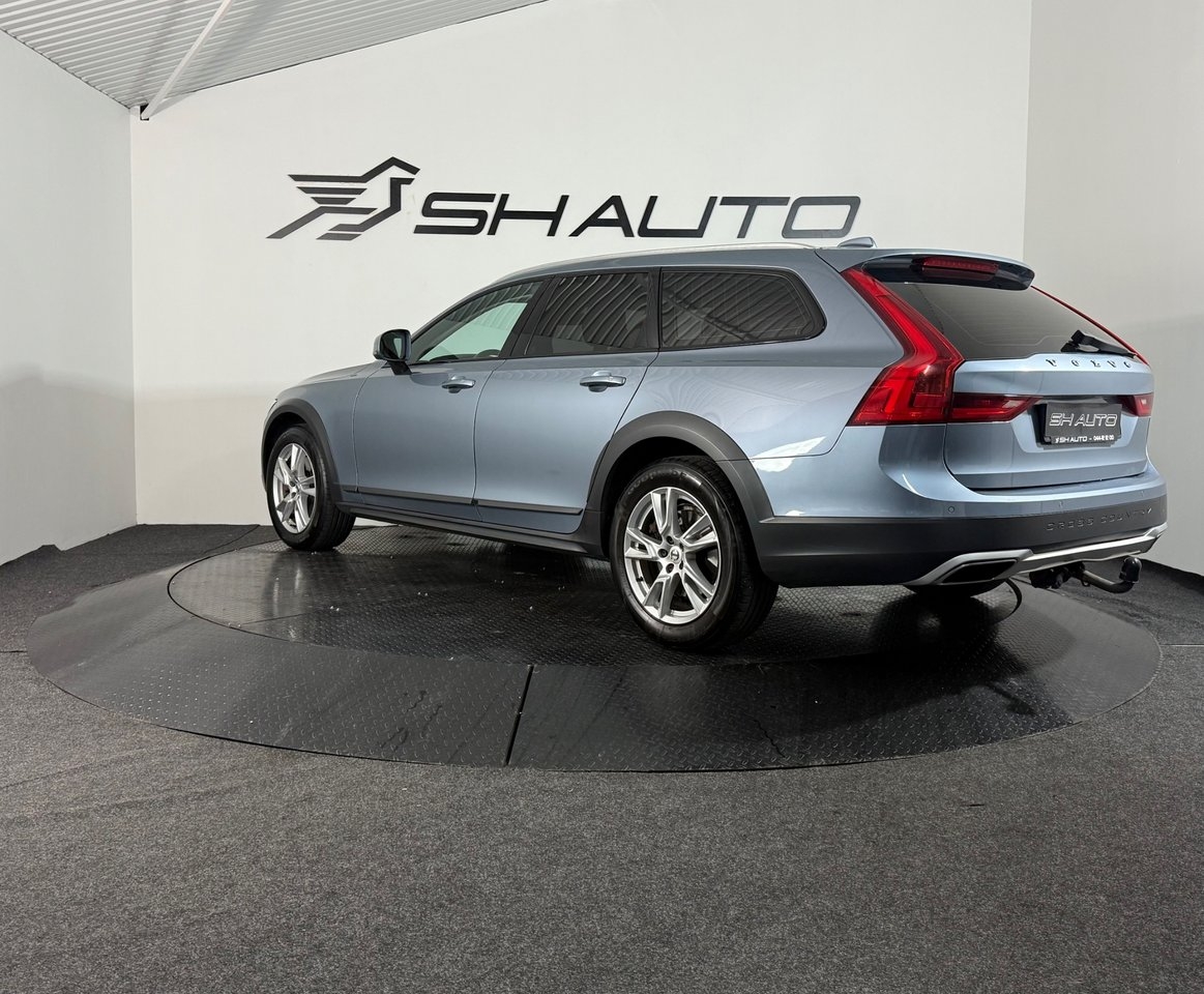 Volvo V90 Cross Country D4 Pro 2018, bild 6/10
