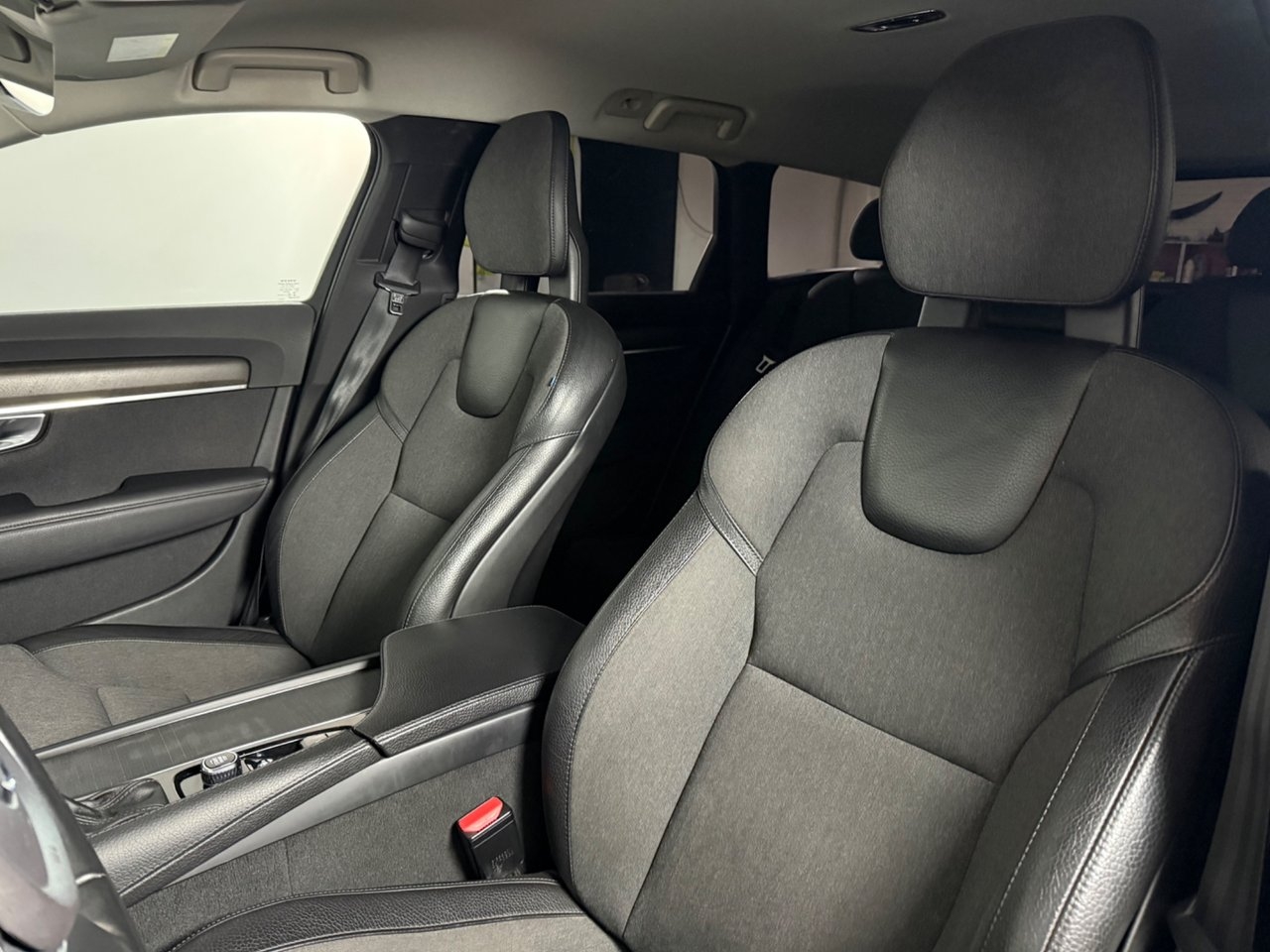 Volvo V90 Cross Country D4 Pro 2018, kuva 9/10