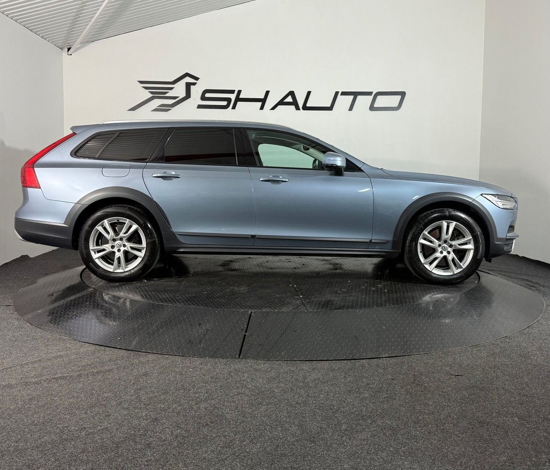 Volvo V90 Cross Country D4 Pro 2018, bild 4/10