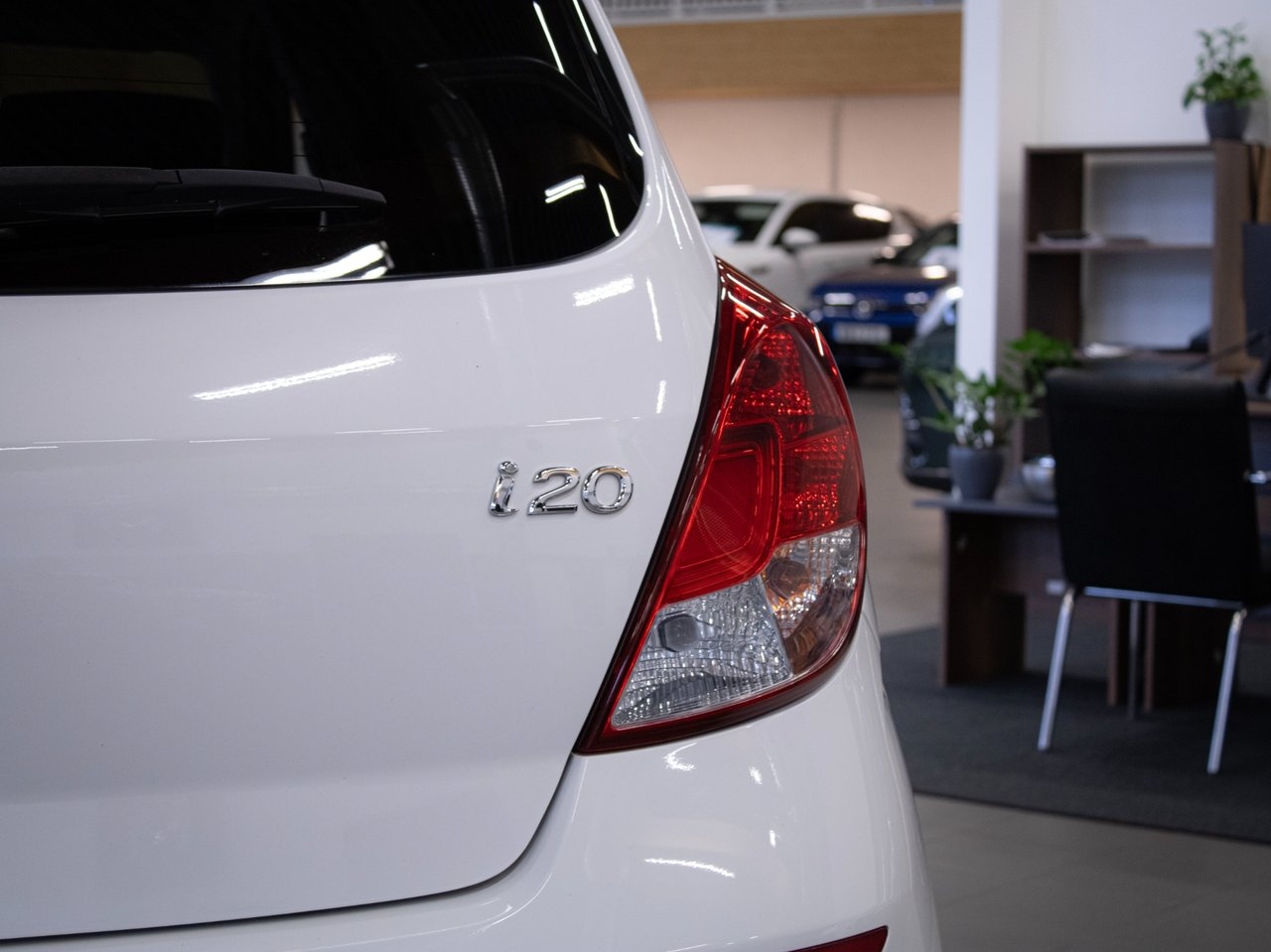 Hyundai i20 Premium 2015, photo 5/10