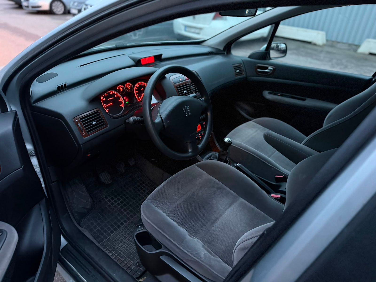 Peugeot 307 110 2003, bild 5/8