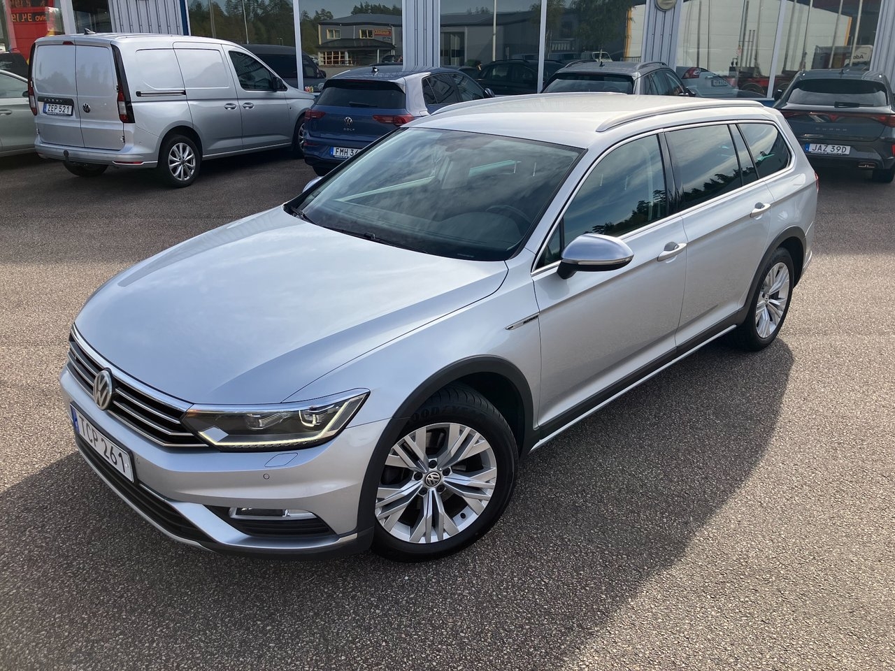 Volkswagen Passat Alltrack 2.0 TDI SCR 2017, bild 3/10