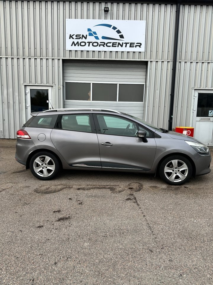 Renault Clio TCe 90 2014, bild 2/6