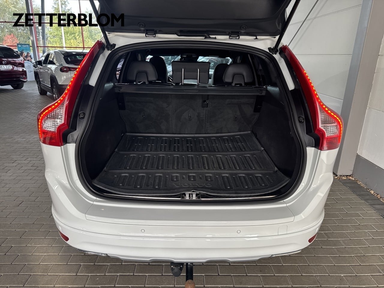Volvo XC60 D4 Summum Classic 2017, bild 6/10