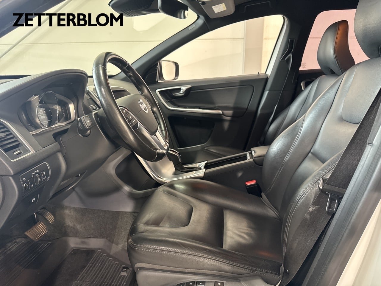 Volvo XC60 D4 Summum Classic 2017, bild 7/10