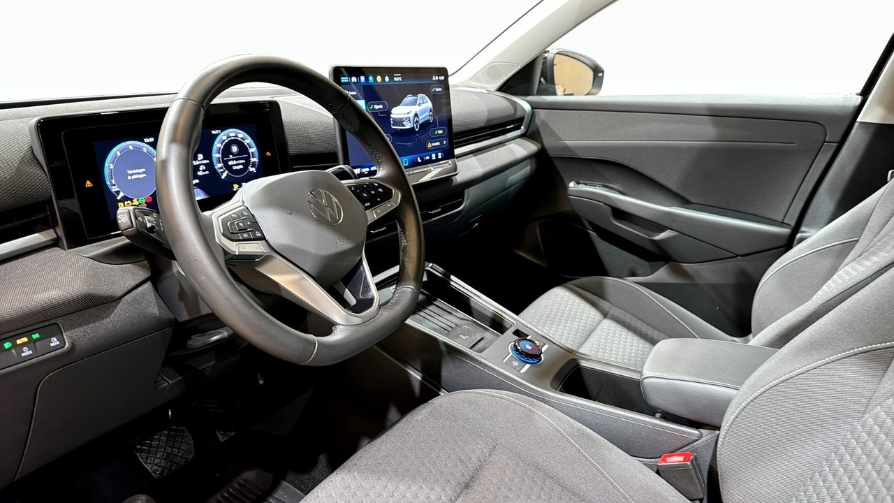 Volkswagen T-Roc Life 2026, photo 7/10