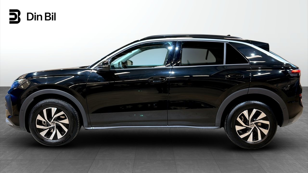 Volkswagen T-Roc Life 2026, photo 2/10