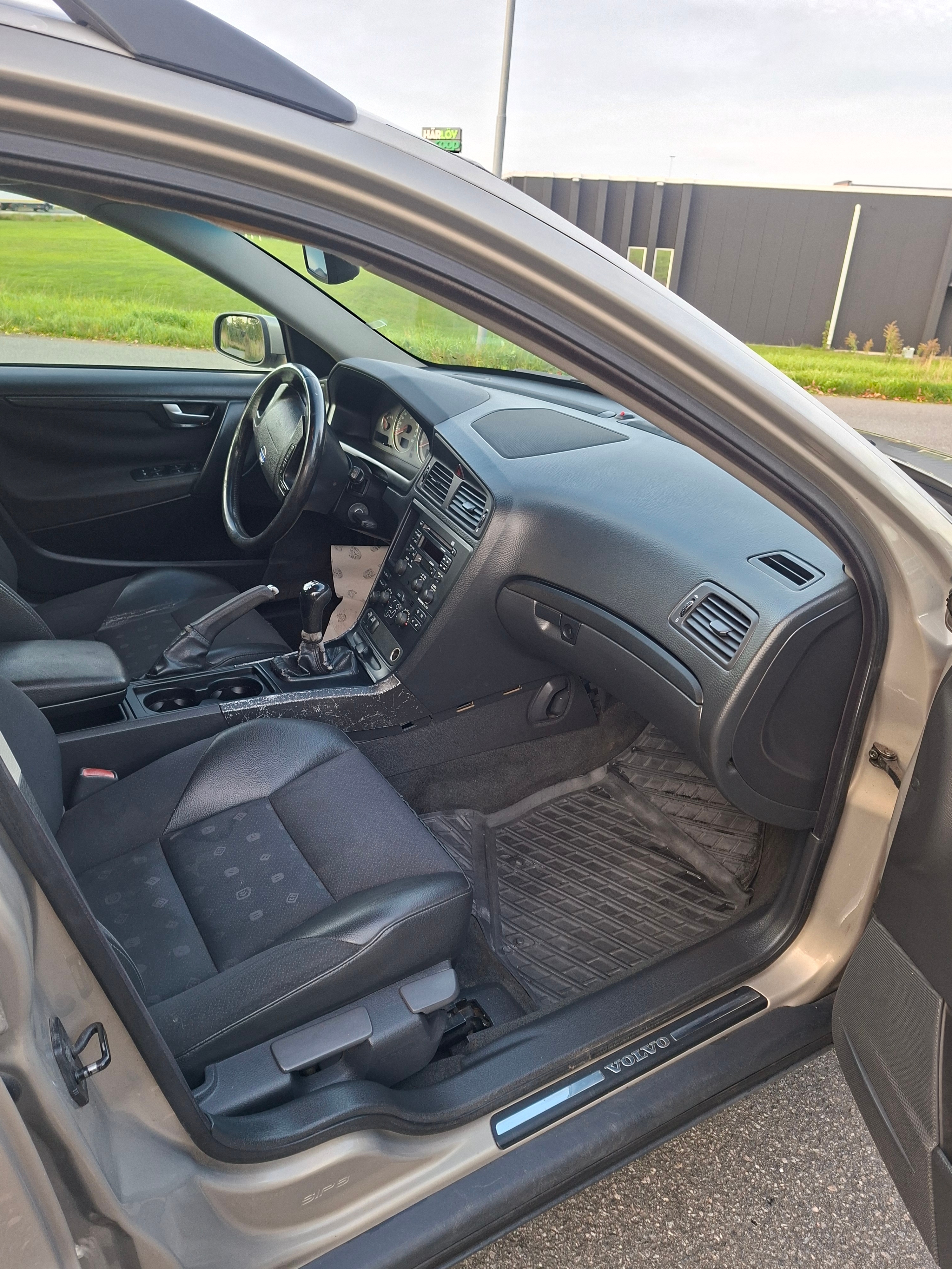 Volvo V70 2.4 2004, bild 3/10