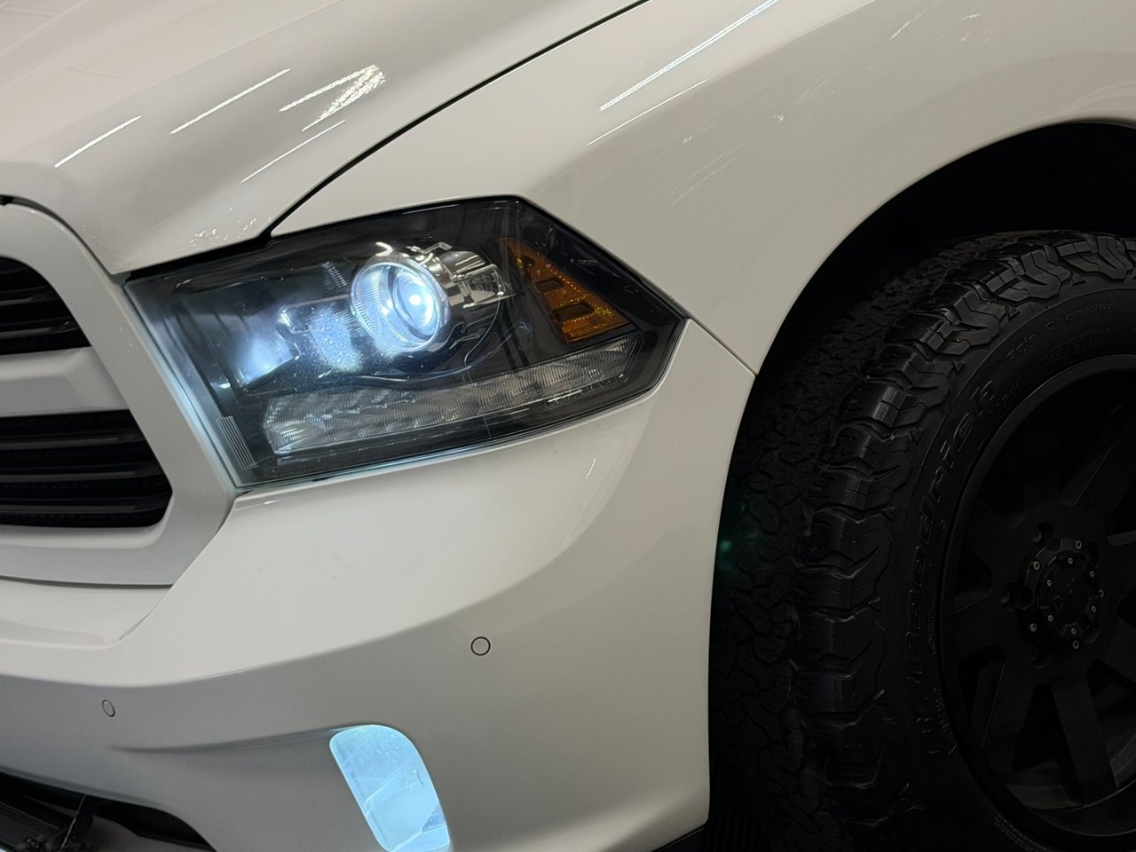 RAM 1500 2015, kuva 6/10