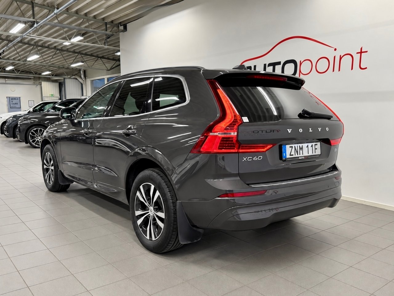 Volvo XC60 B4 Diesel Momentum Advanced 2022, bild 3/4