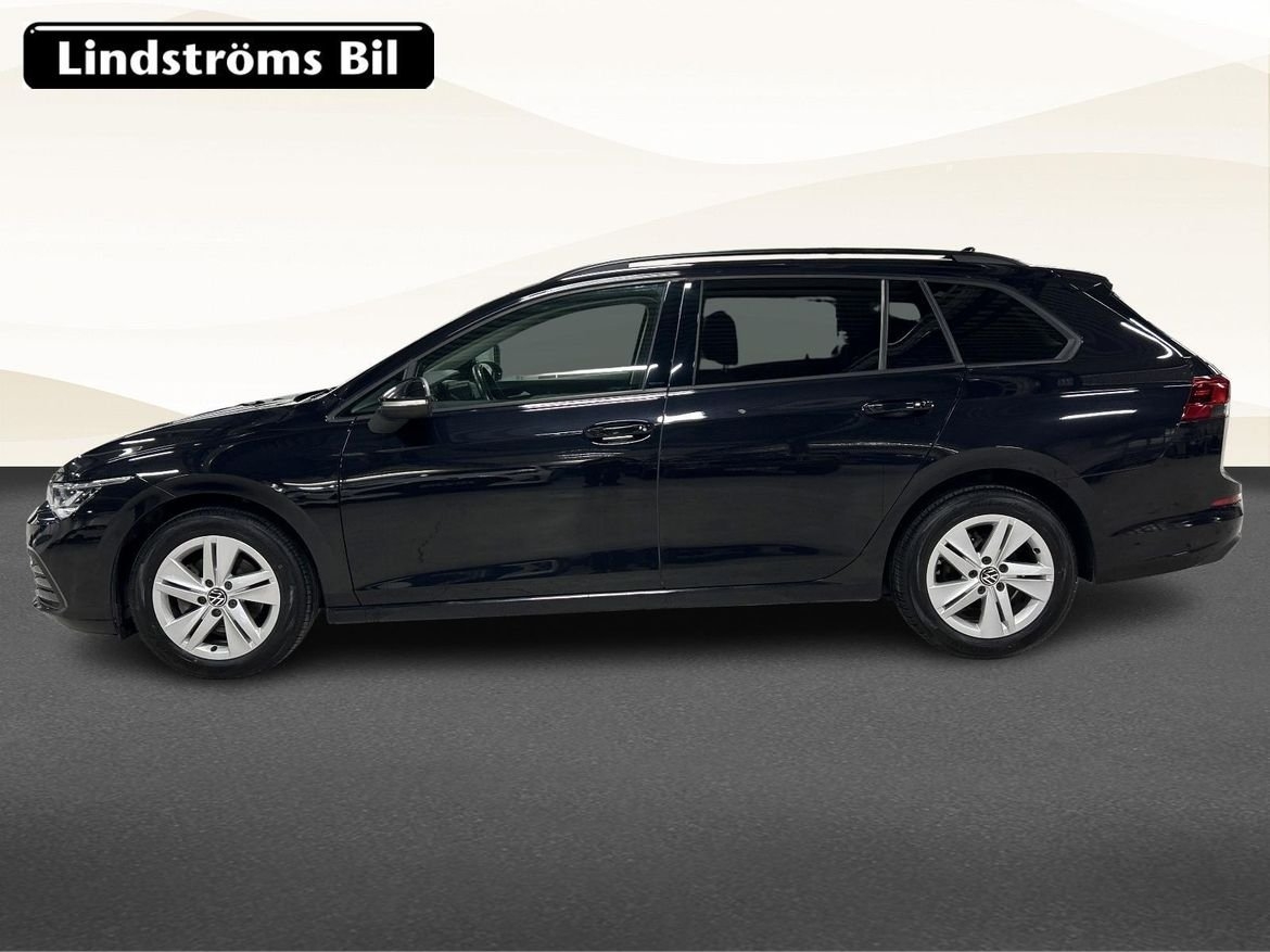 Volkswagen Golf 1.5 eTSI 2023, bild 6/10