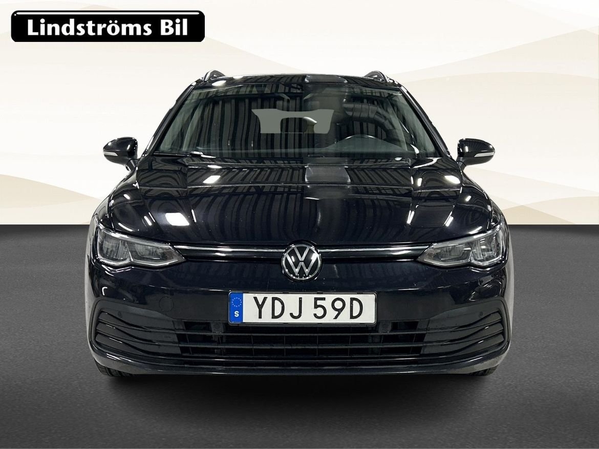 Volkswagen Golf 1.5 eTSI 2023, kuva 9/10
