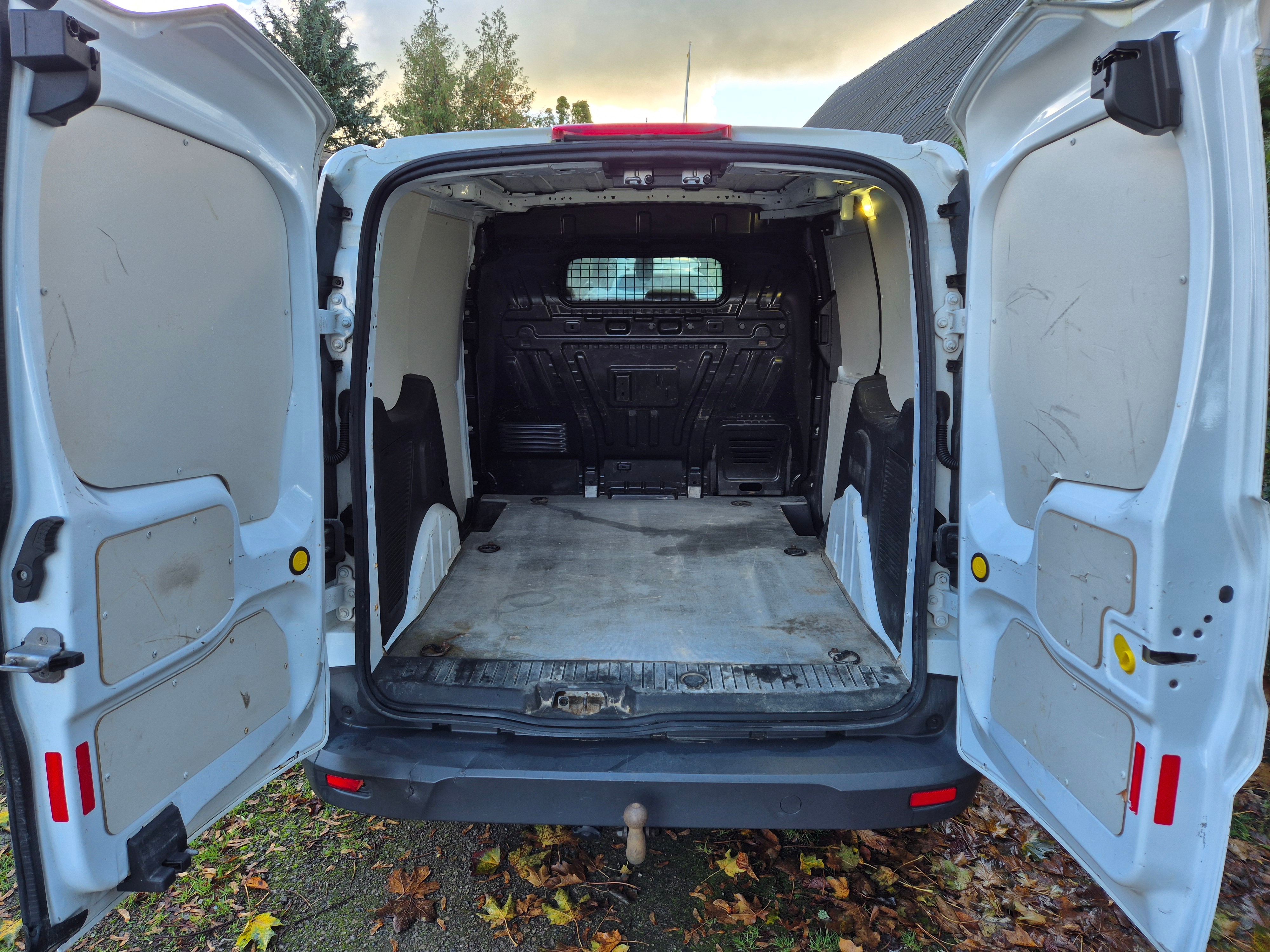 Ford Transit Connect 2016, bild 6/10