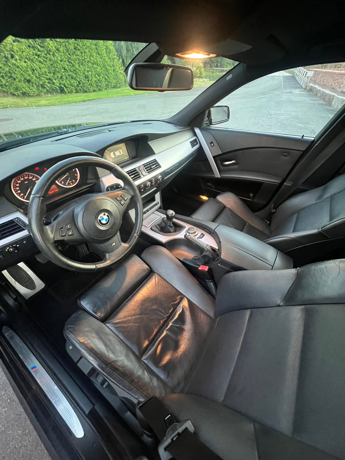 BMW 530i M Sport 2006, bild 7/8