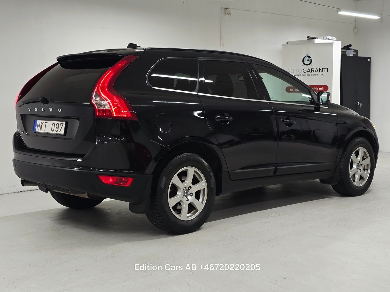 Volvo XC60 2.4D Momentum 2010, bild 4/10