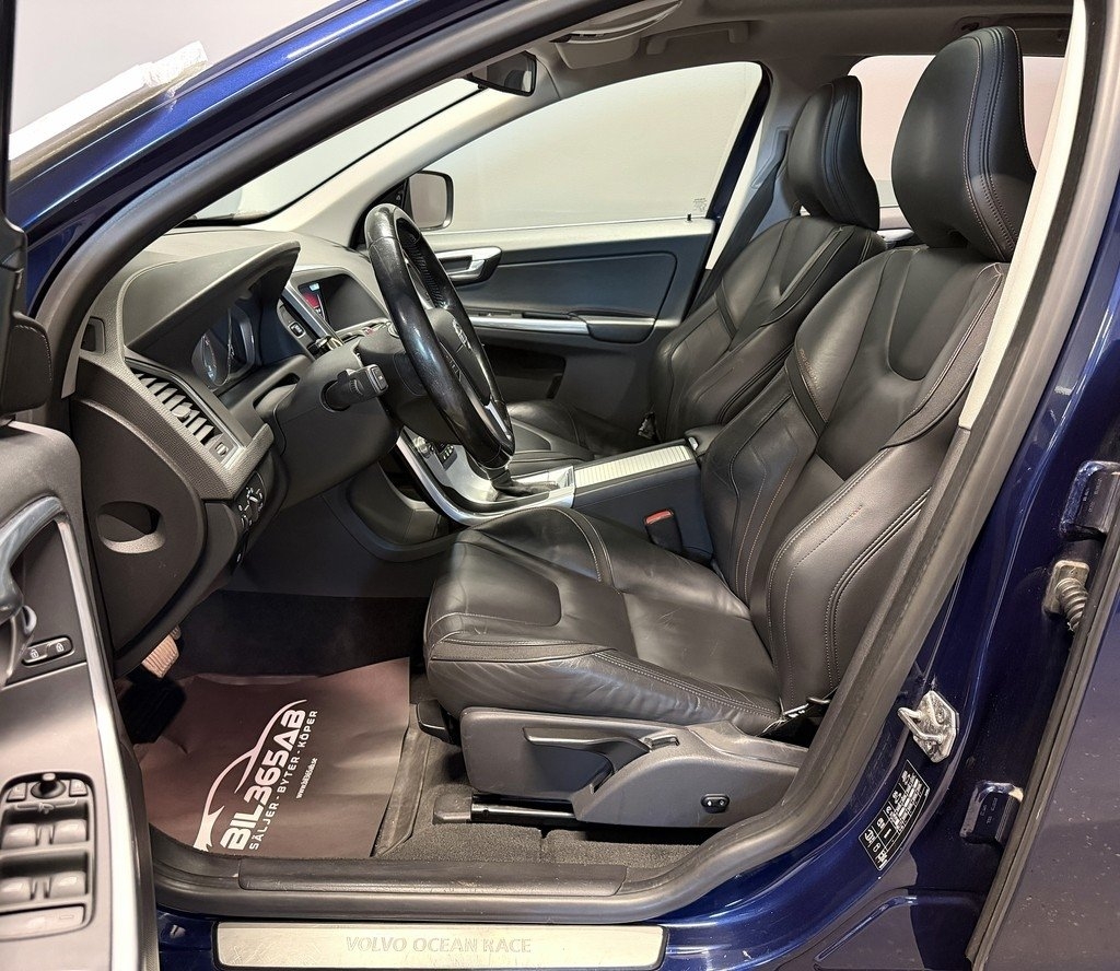 Volvo XC60 D5 Ocean Race 2015, bild 2/23