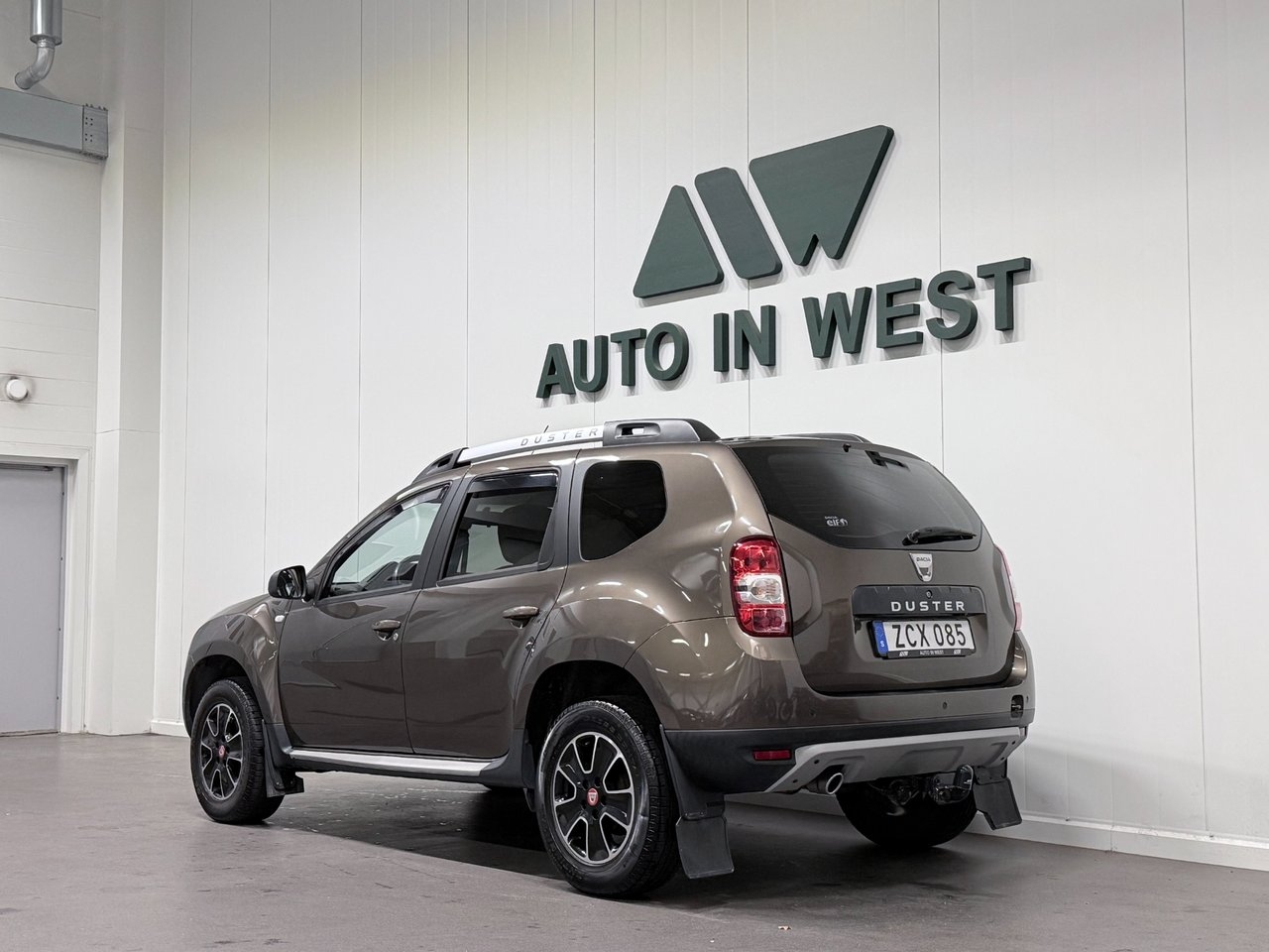 Dacia Duster dCi 110 Blackshadow 2018, photo 4/10