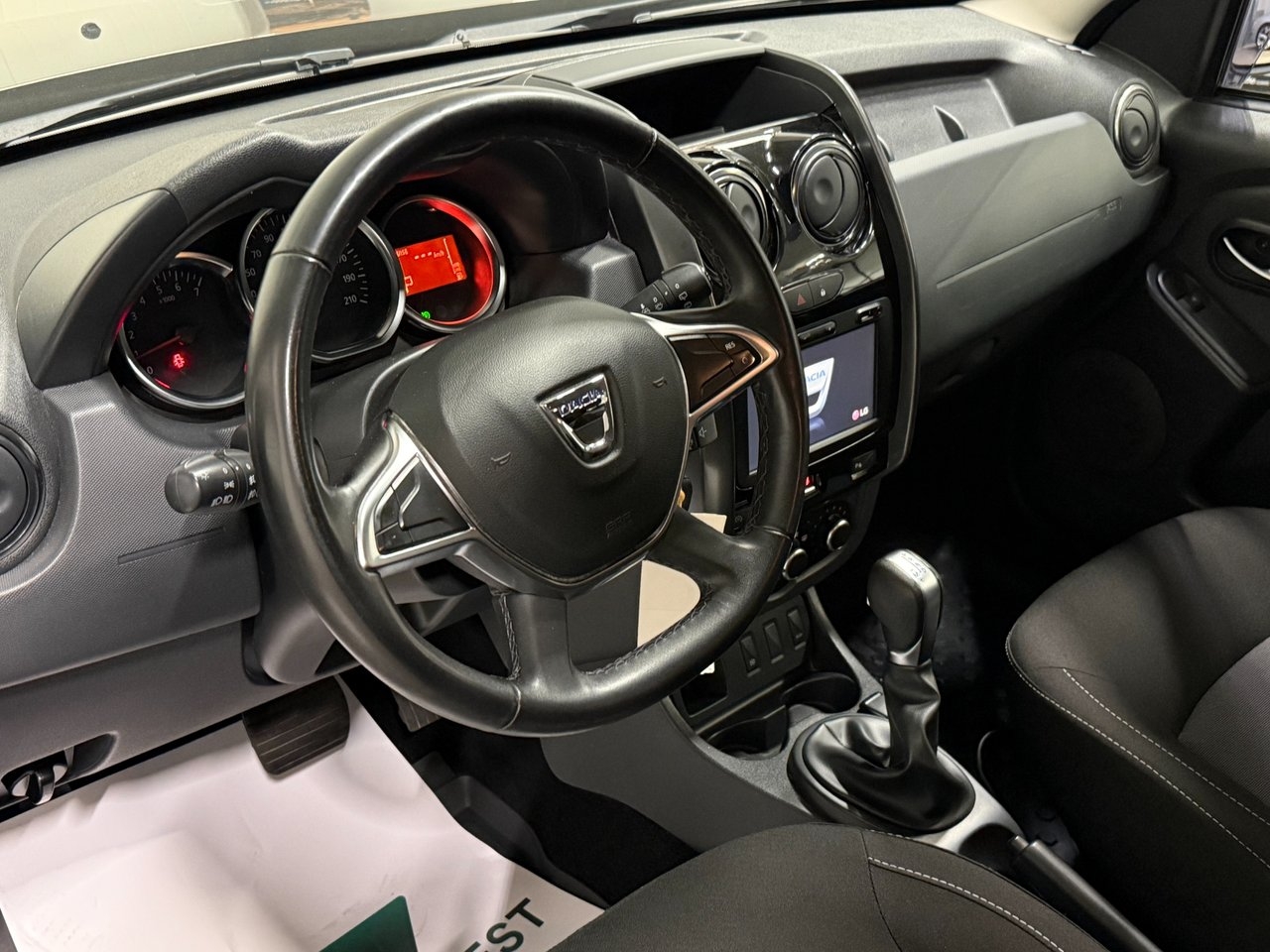 Dacia Duster dCi 110 Blackshadow 2018, photo 6/10