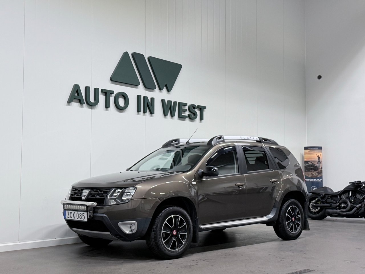 Dacia Duster dCi 110 Blackshadow 2018, photo 2/10