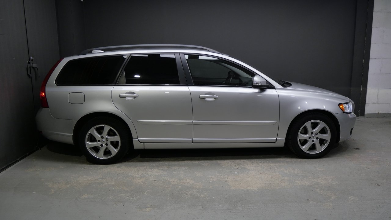 Volvo V50 2.0D Momentum 2010, bild 7/10