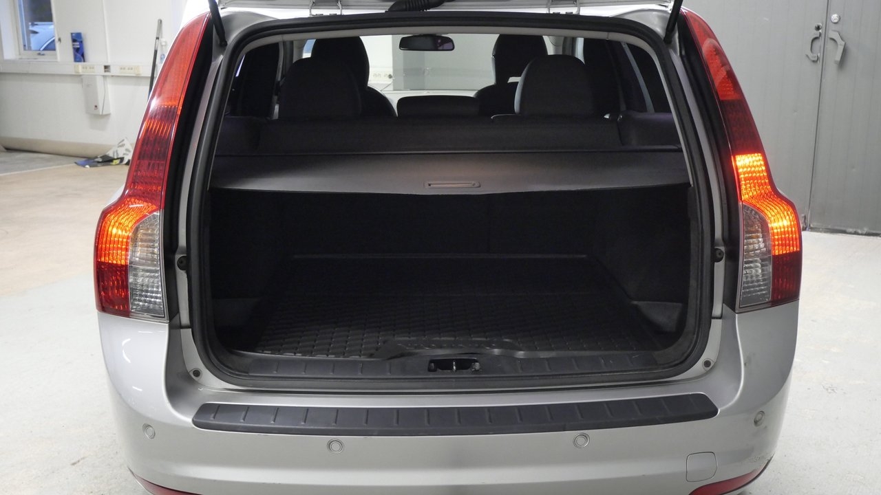 Volvo V50 2.0D Momentum 2010, bild 5/10