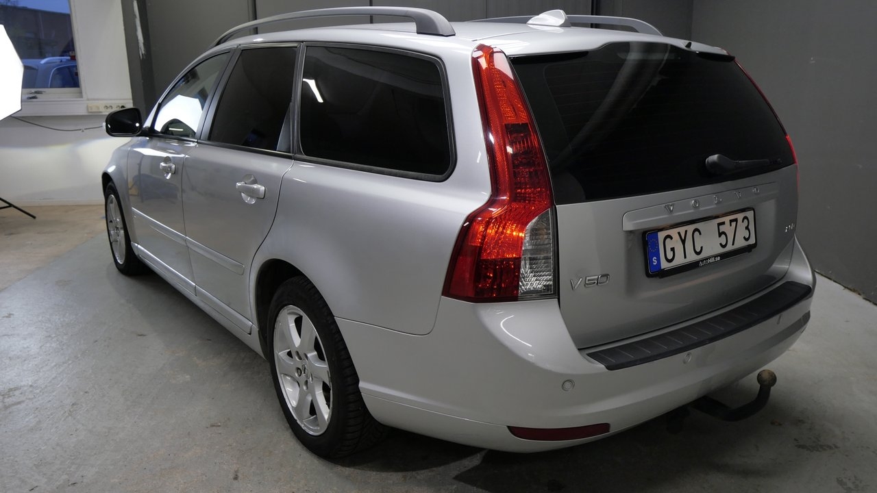 Volvo V50 2.0D Momentum 2010, bild 3/10