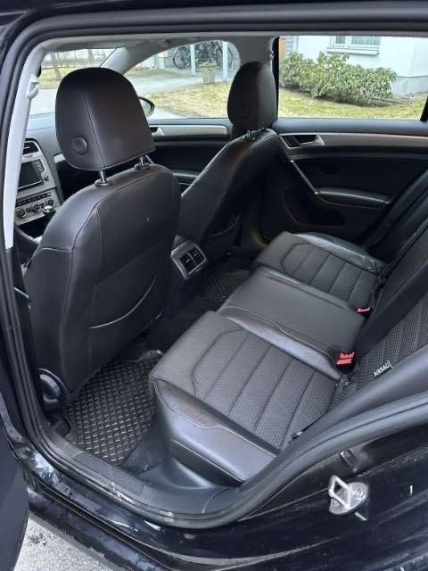 Volkswagen Golf 1.4 TGI 2017, bild 7/8