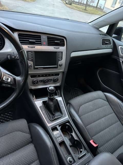 Volkswagen Golf 1.4 TGI 2017, bild 4/8
