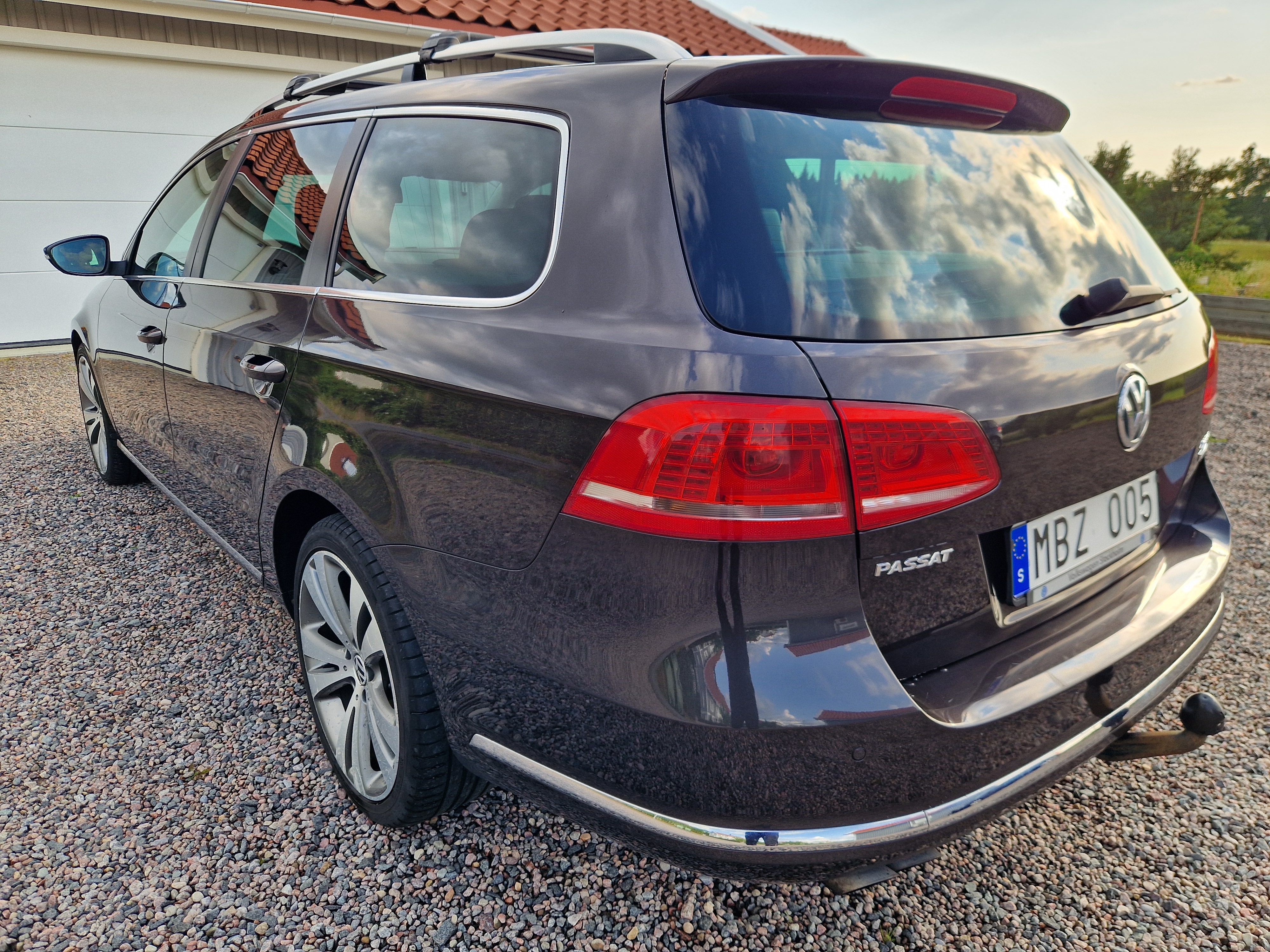 Volkswagen Passat 2011, bild 6/10
