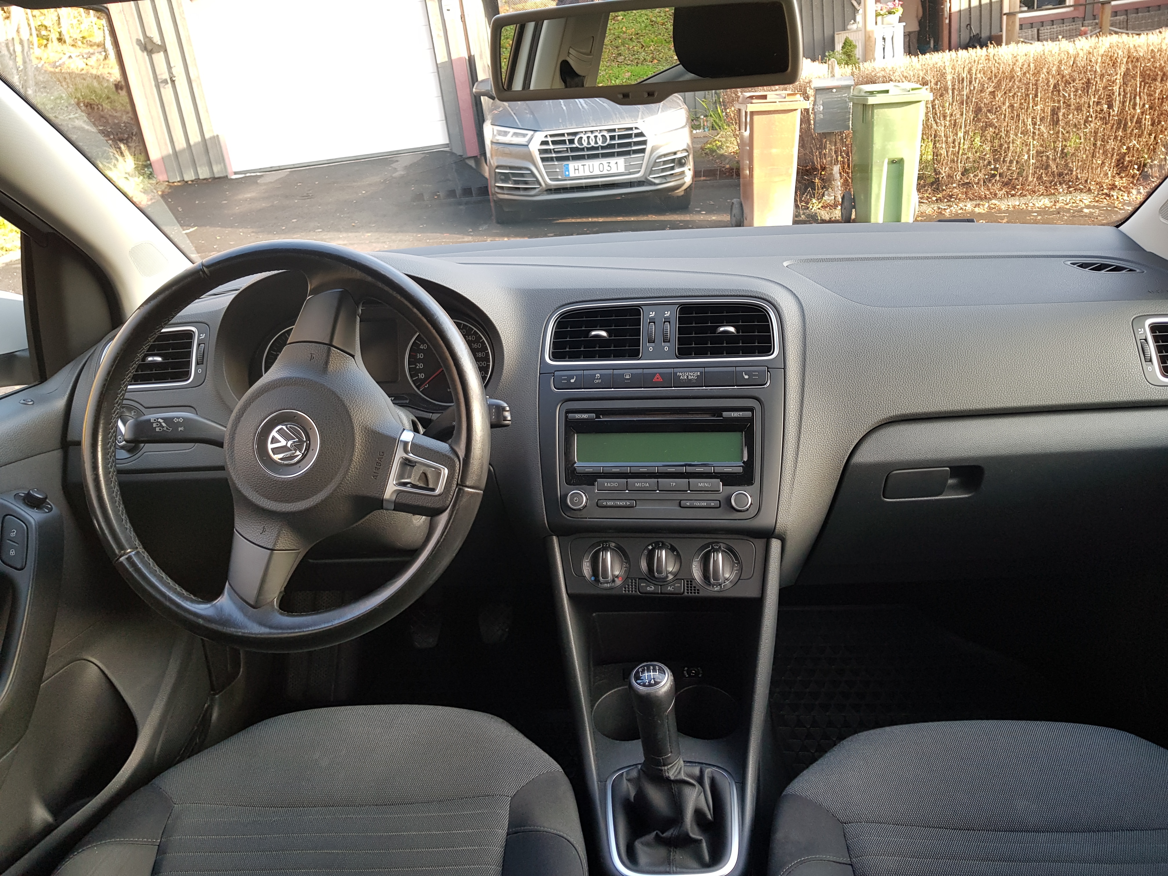 Volkswagen Polo 1.4 2010, bild 2/10