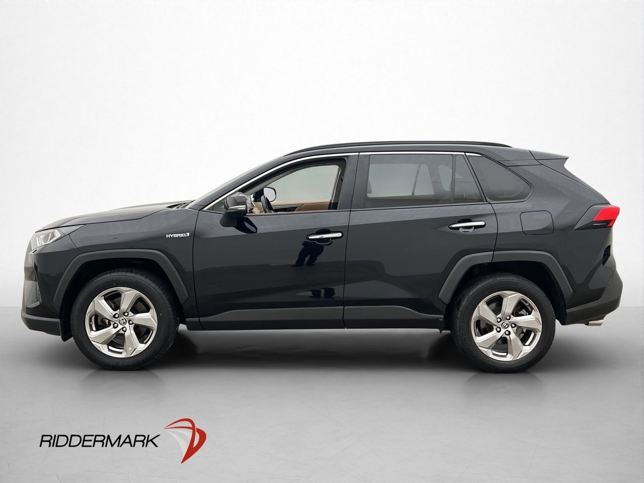 Toyota RAV4 2.5 Hybrid Executive 2021, bild 4/10