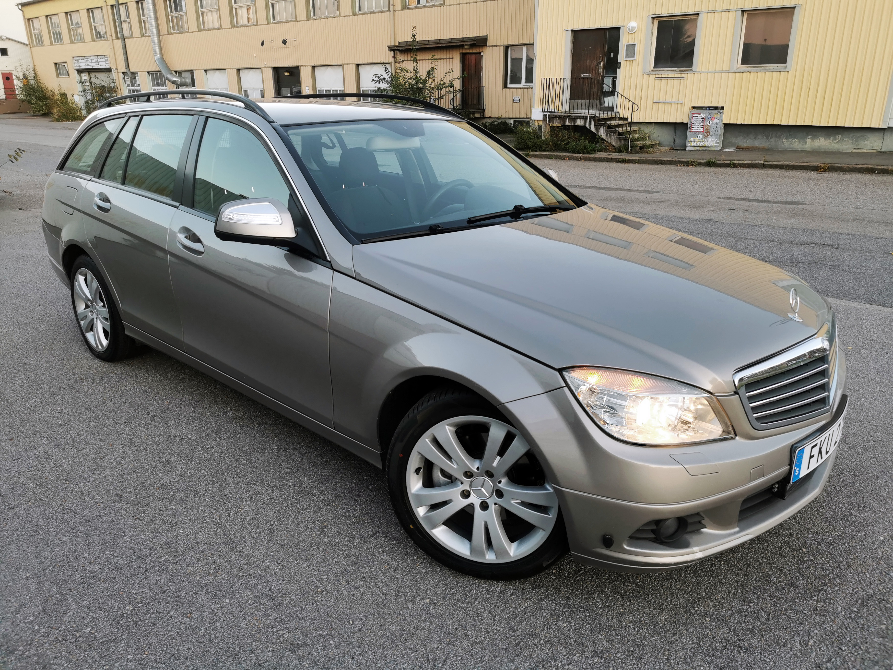 Mercedes-Benz C 220 CDI 2008, bild 2/10