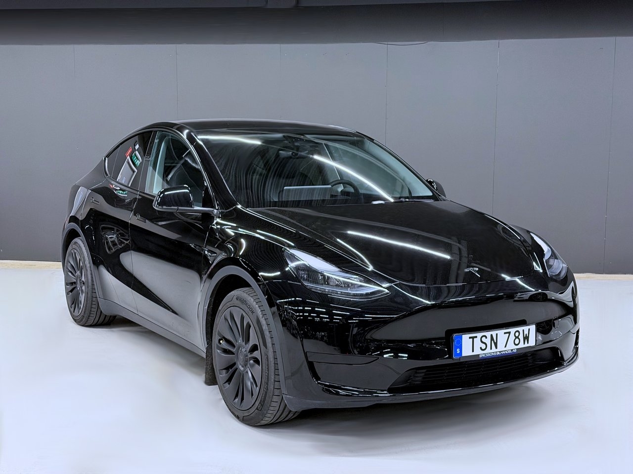 Tesla Model Y 2023, bild 5/10