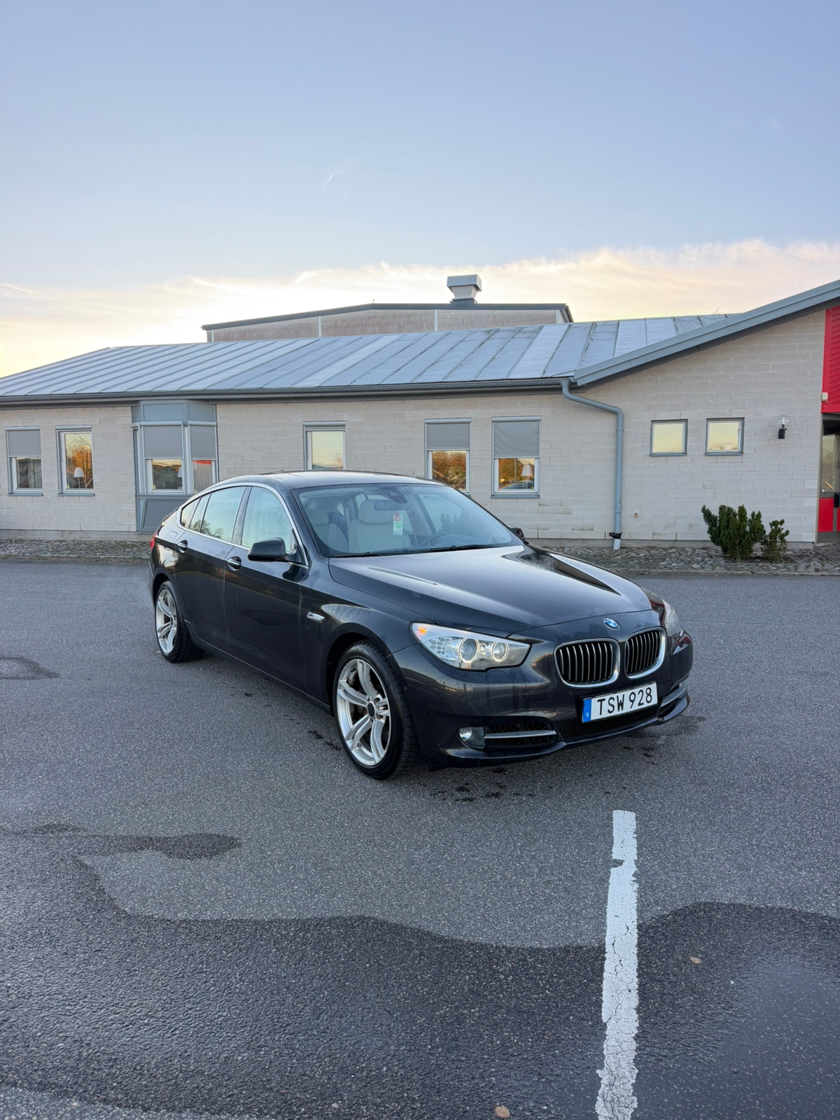 BMW 535i 2013, bild 2/10