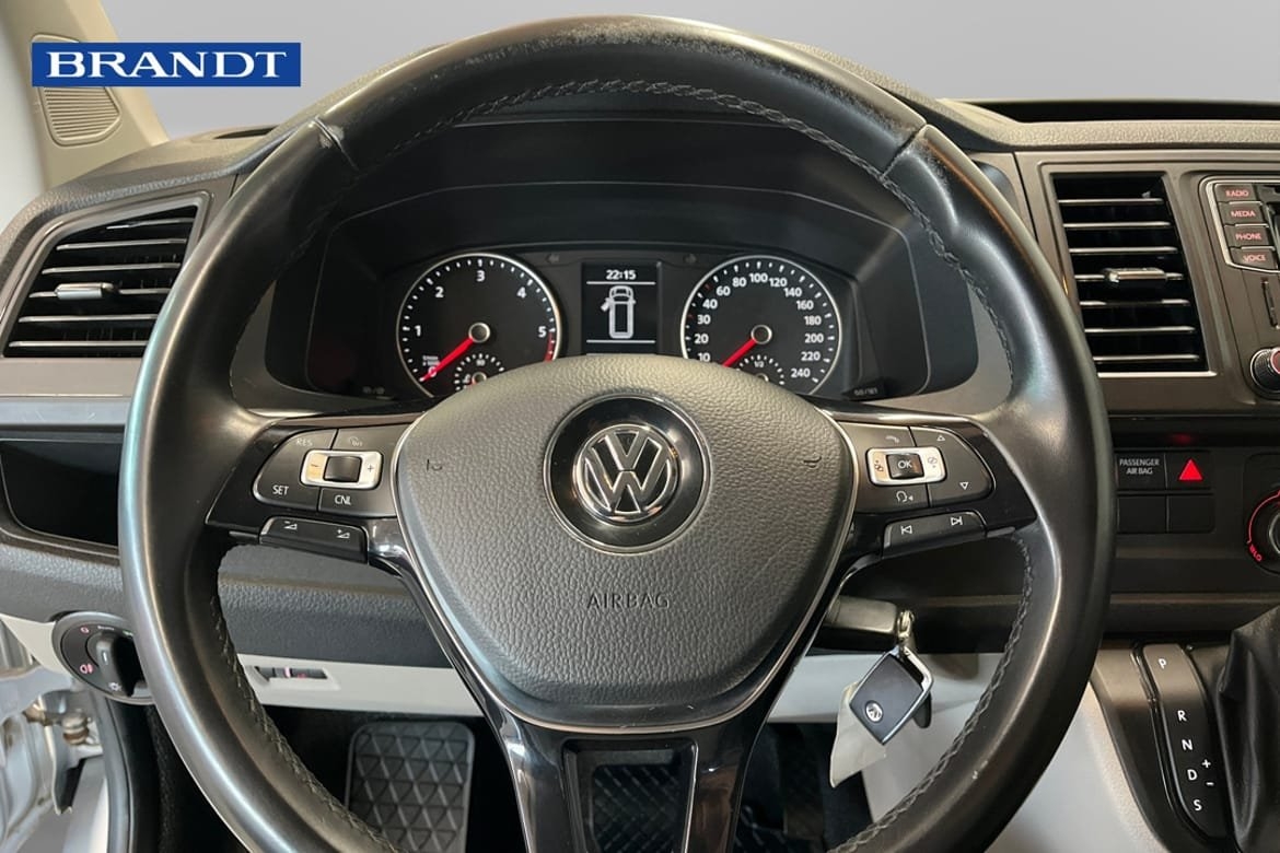 Volkswagen Transporter 2.0 TDI SCR 2018, photo 6/7