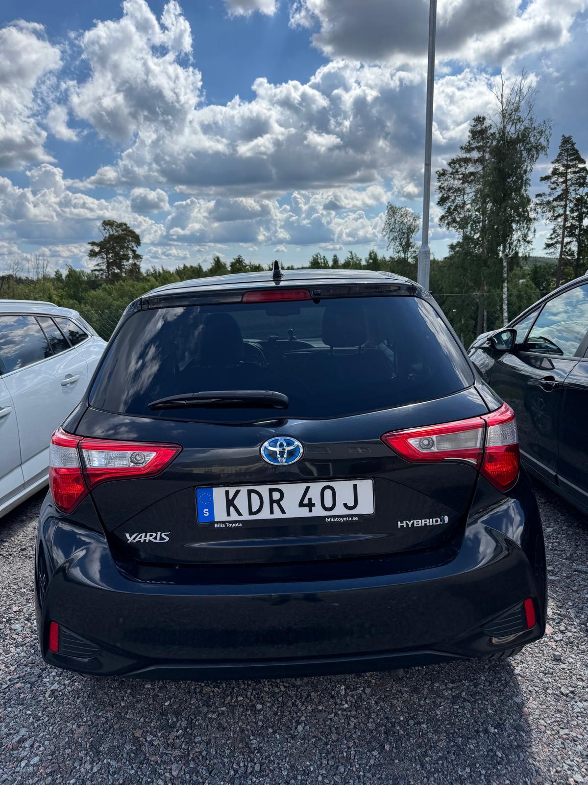 Toyota Yaris 1.5 Hybrid 2019, photo 7/7