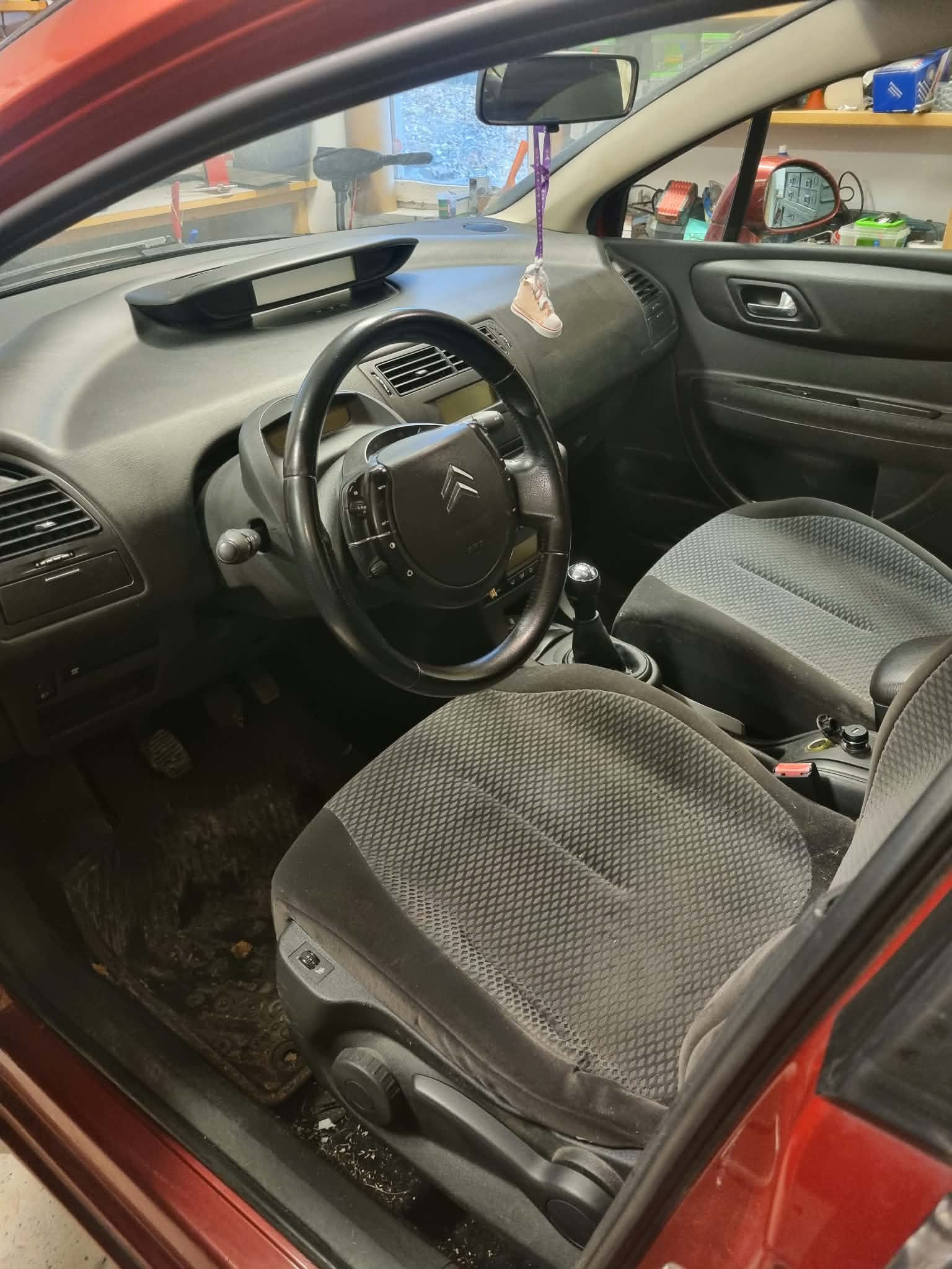Citroen C4 1.6 16V 2005, kuva 7/8