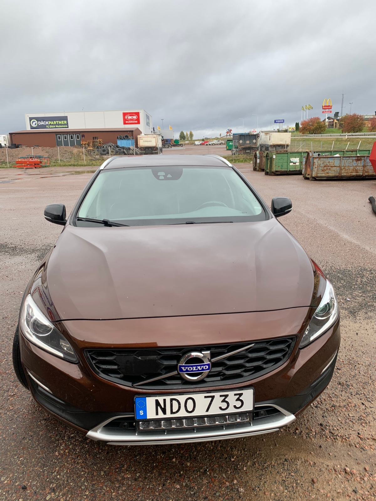 Volvo V60 Cross Country D4 2018, bild 2/5