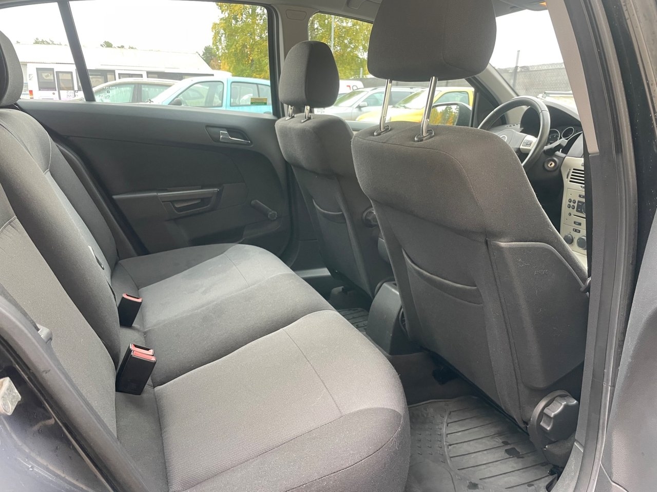 Opel Astra 1.6 2008, bild 5/8
