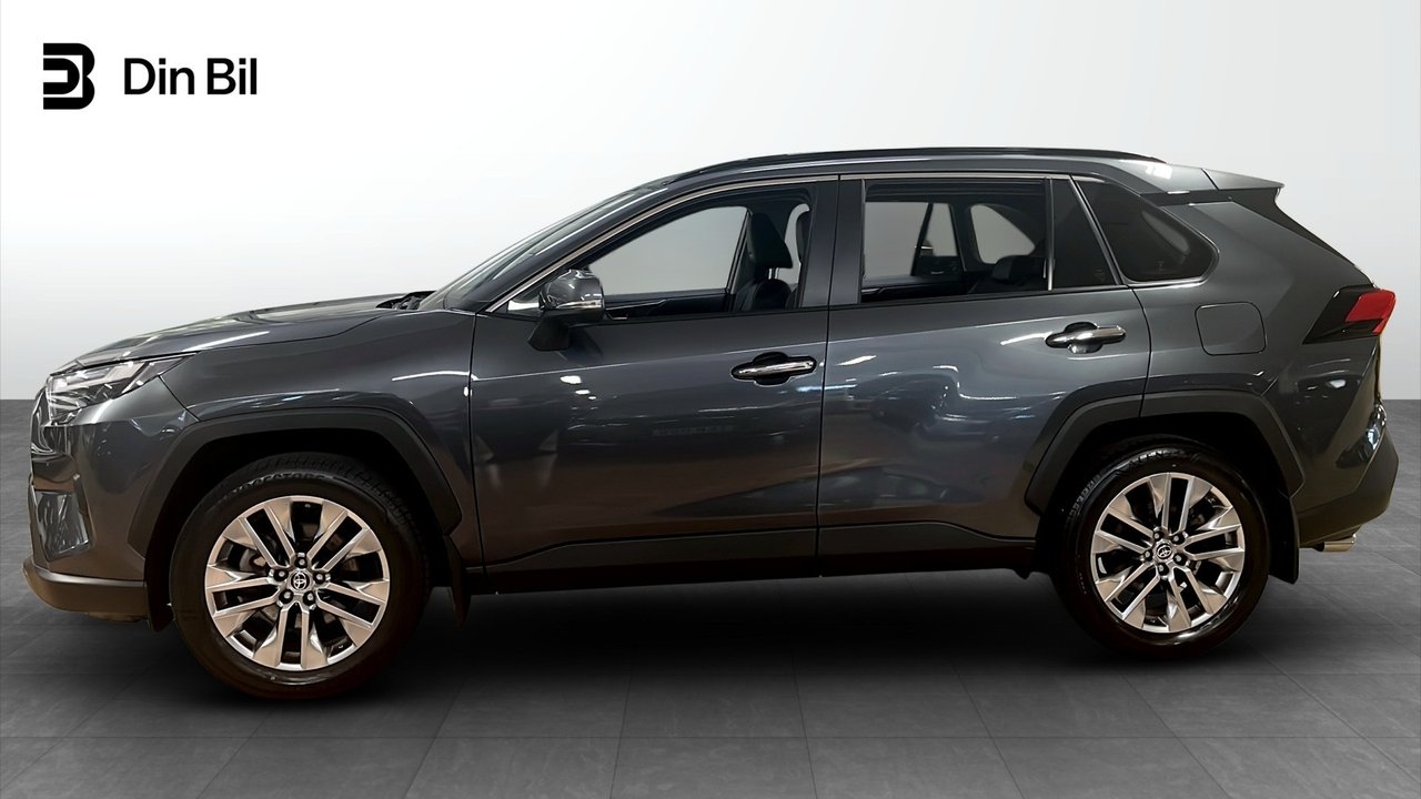 Toyota RAV4 2023, photo 2/10