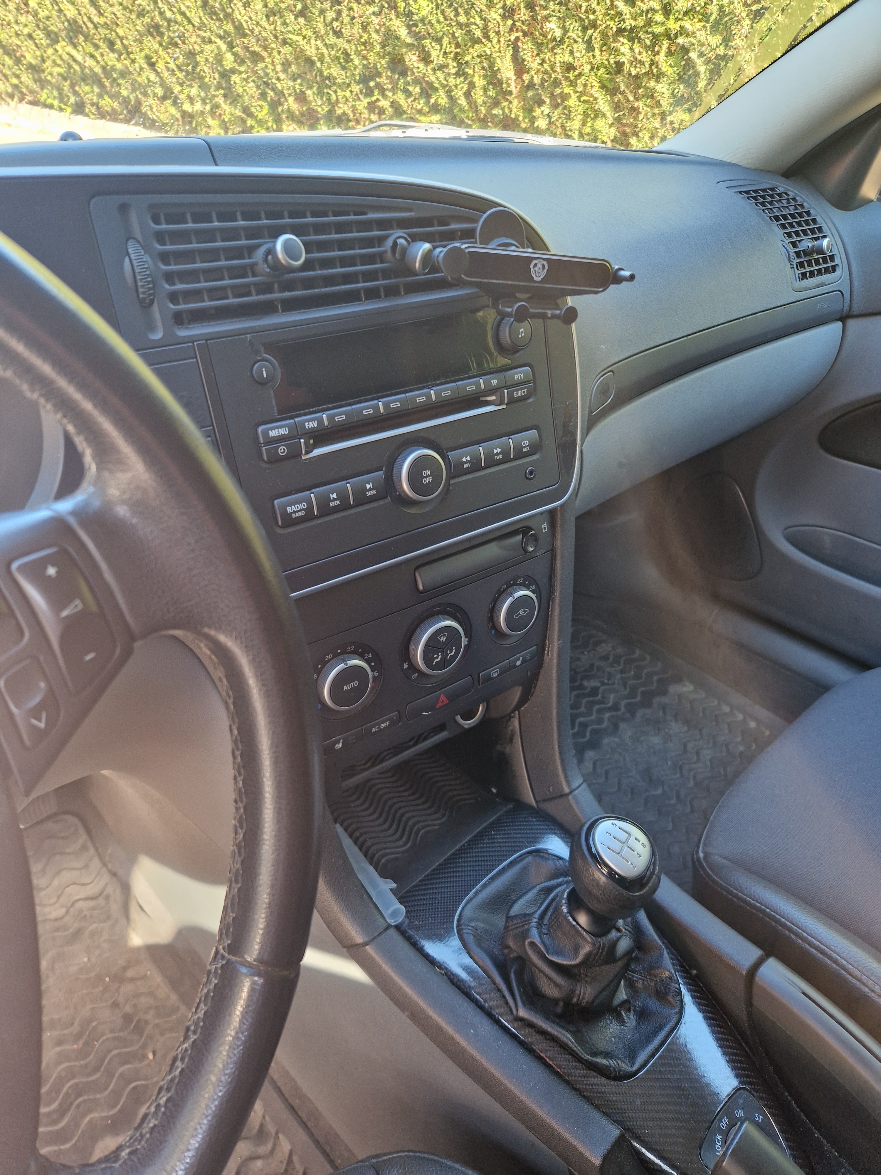Saab 9-3 2007, kuva 7/10