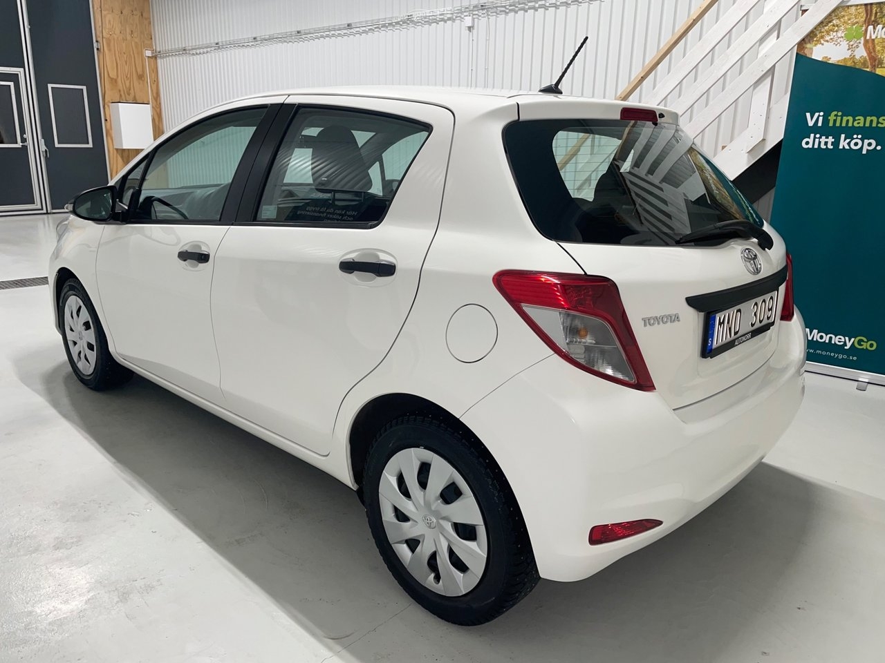 Toyota Yaris 1.0 2012, photo 4/10