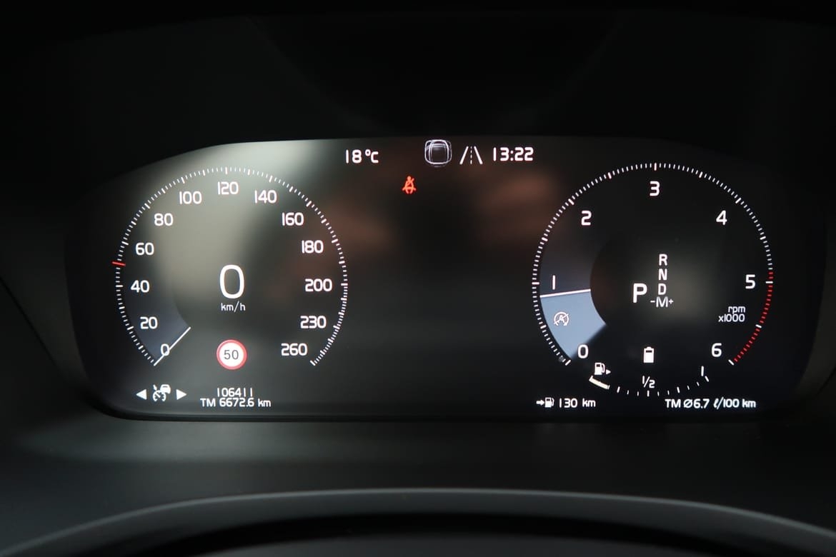 Volvo V60 Cross Country B4 Diesel 2021, kuva 9/10