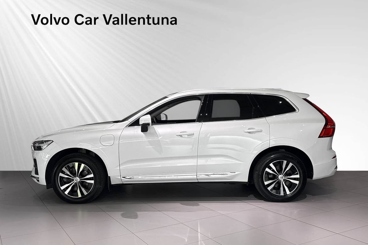 Volvo XC60 T6 Core 2023, bild 3/10