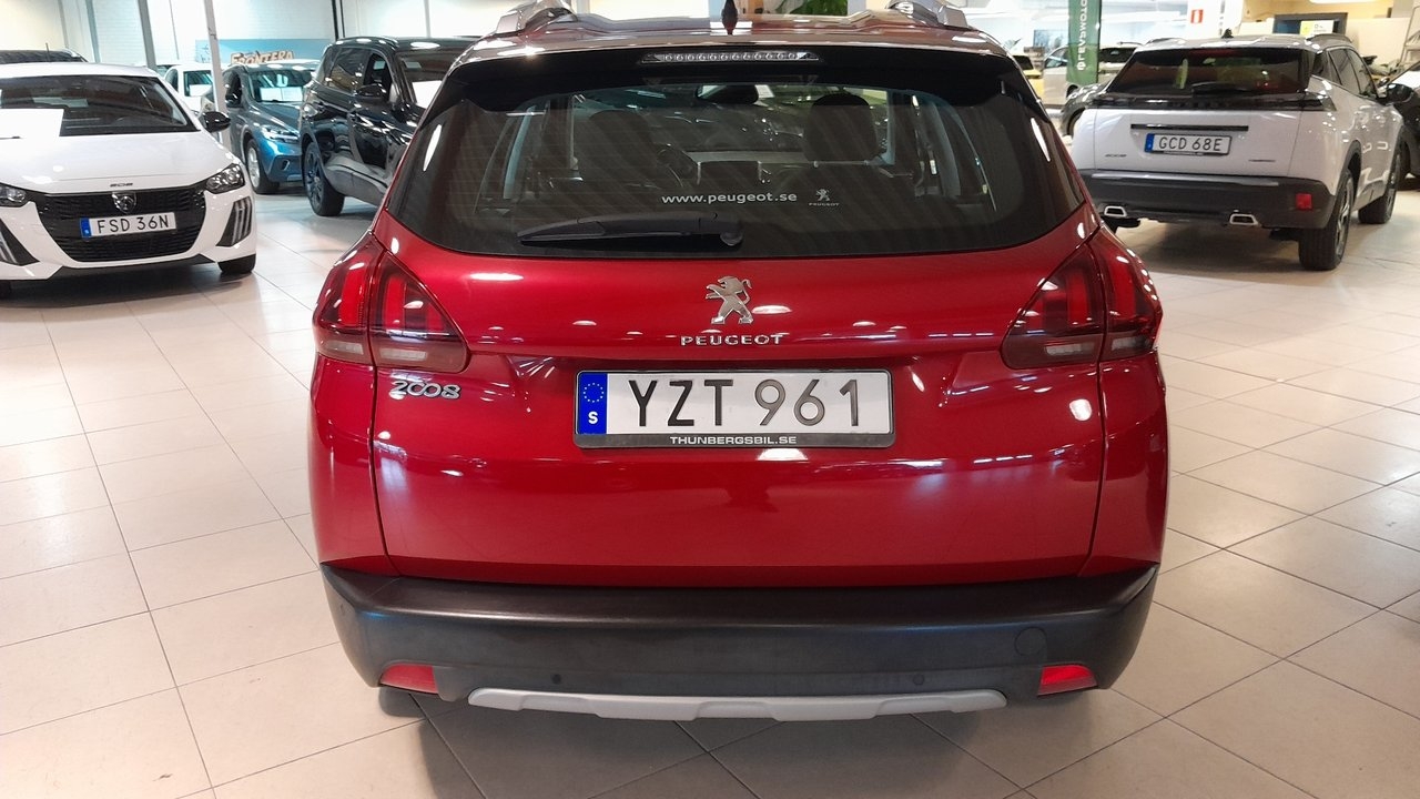 Peugeot 2008 1.2 PureTech 82 Allure 2017, kuva 7/10