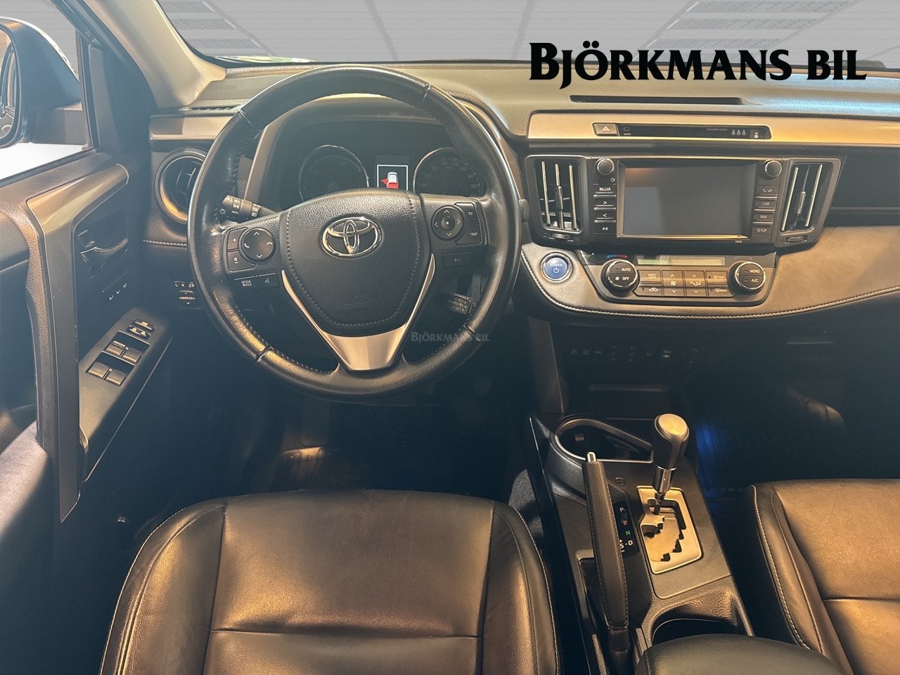 Toyota RAV4 Executive 2016, bild 7/10