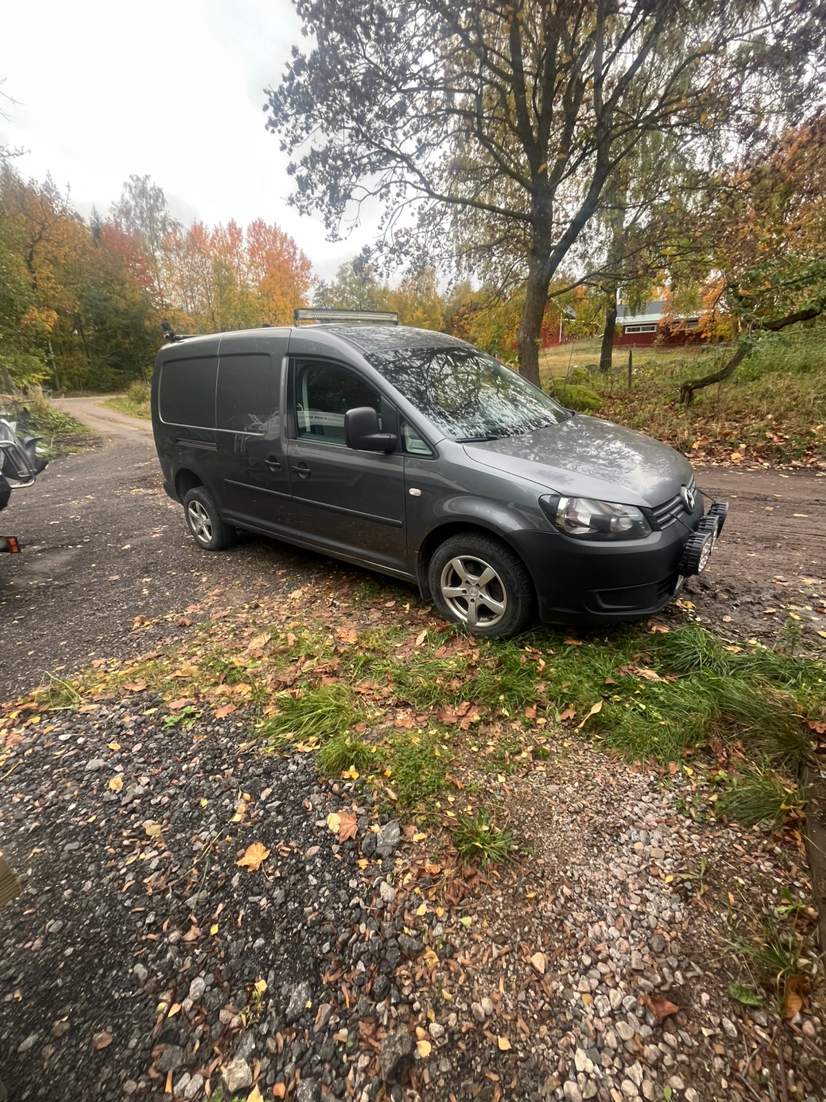 Volkswagen Caddy Maxi 2.0 TDI 2012, photo 3/10
