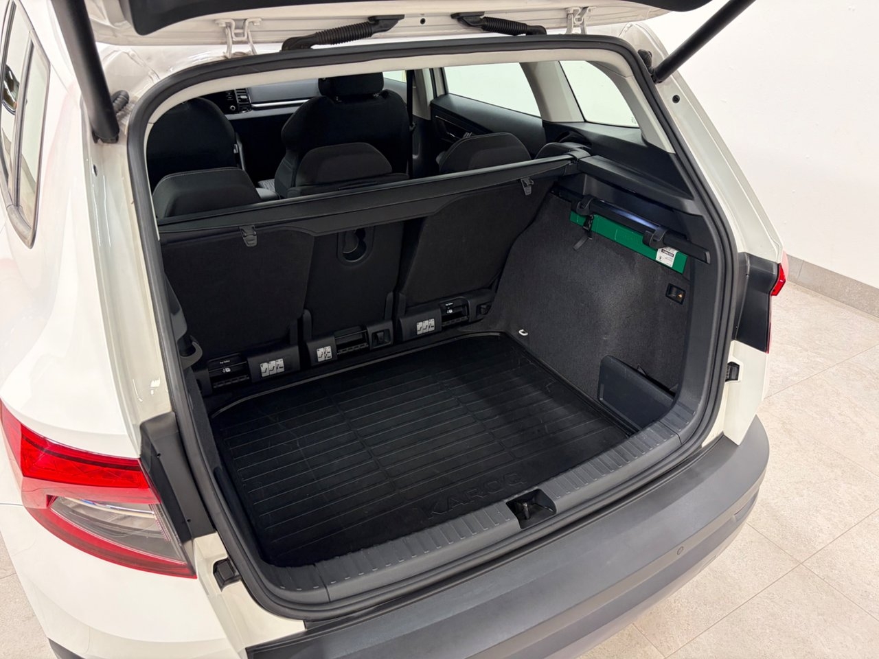 Skoda Karoq 1.5 TSI Style 2019, bild 4/10