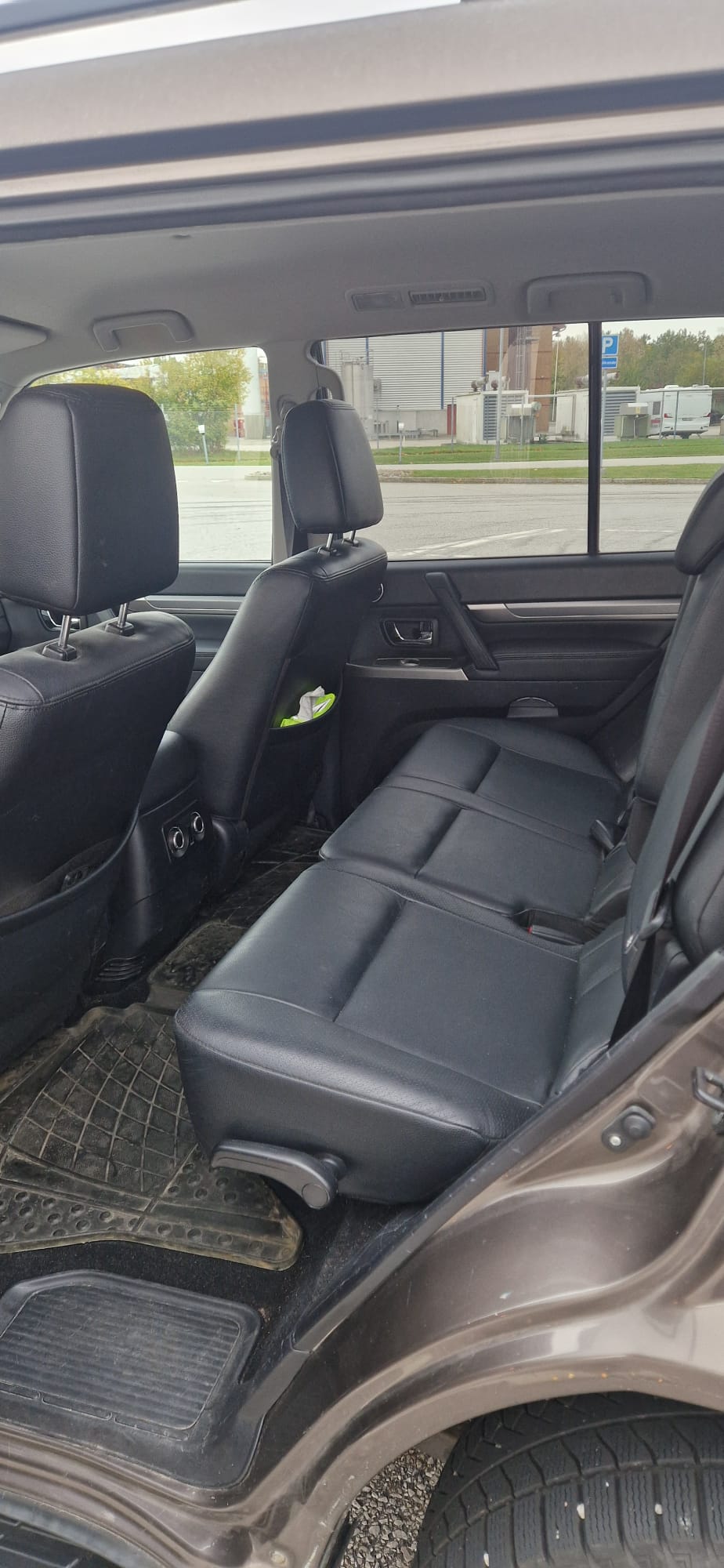 Mitsubishi Pajero 3.2 DI-D 2012, bild 6/8